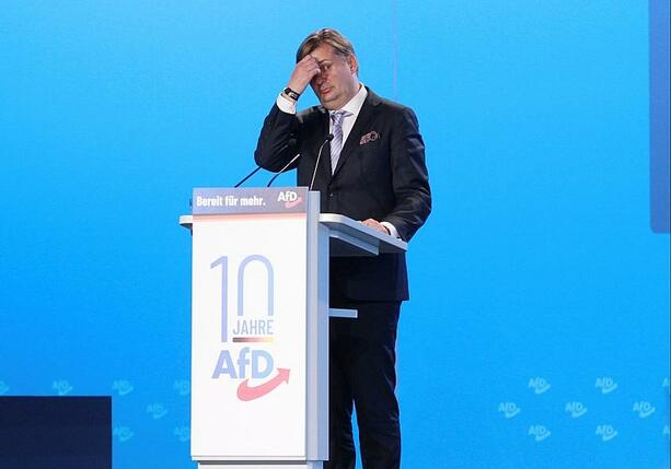 Bild vergrößern: AfD-Spitzenkandidat Krah will Auftritte und Videos überarbeiten