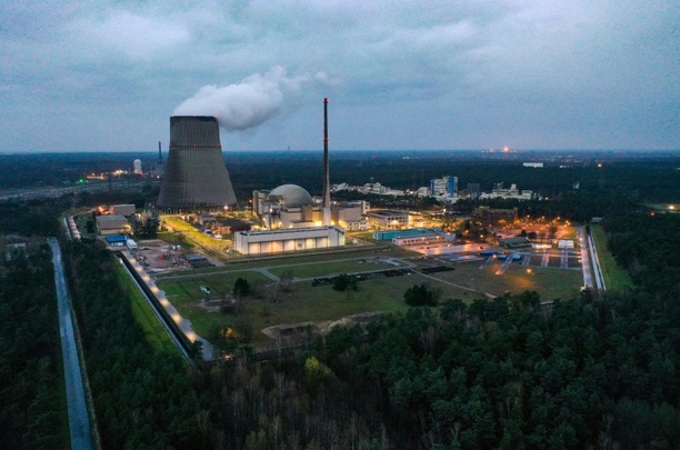Bild vergrößern: EU-Parlament beschließt grüne Industrieförderung - auch Atomkraft auf der Liste