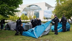 Berliner Polizei räumt propalästinensisches Protestcamp an Bundeskanzleramt