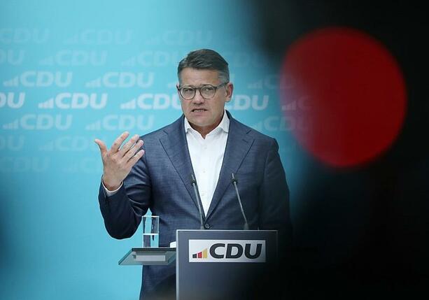 Bild vergrößern: Rhein plädiert für Große Koalition nach Bundestagswahl