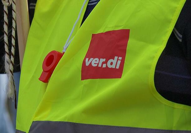 Bild vergrößern: Verdi fordert Parteien zum Bekenntnis zu 15 Euro Mindestlohn auf