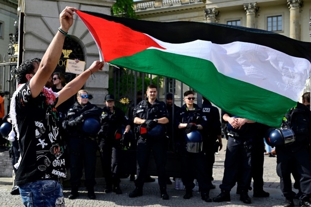 Bild vergrößern: Sorge vor Eskalation von pro-palästinensischen Protesten an deutschen Universitäten