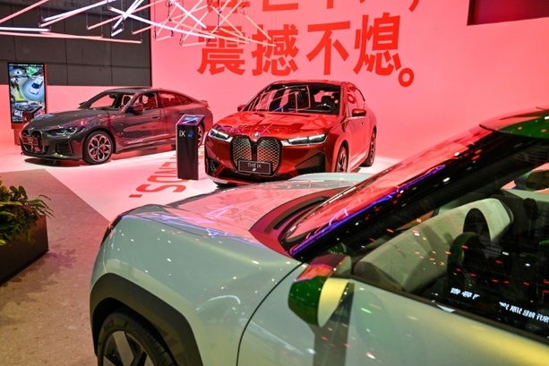 Bild vergrößern: BMW-Chef Zipse warnt vor Einführung von EU-Strafzöllen auf E-Autos aus China