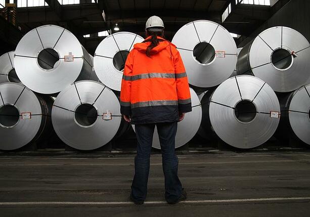 Bild vergrößern: Metall-Arbeitgeber warnen vor Handelskonflikt mit China