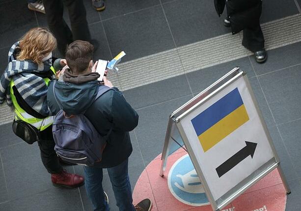 Bild vergrößern: EU-Kommission prüft Verlängerung des Schutzstatus für Ukrainer