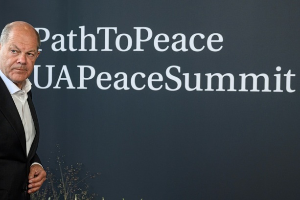Bild vergrößern: Scholz betont in der Schweiz globale Bedeutung von Frieden in der Ukraine