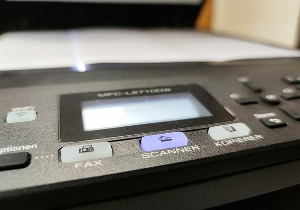 Bild vergrößern: Umfrage: Faxnutzung in Büros geht nur langsam zurück