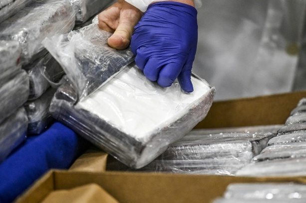 Bild vergrößern: Mehr als 35 Tonnen Kokain abgefangen: Ermittler nennen Details zu großem Coup