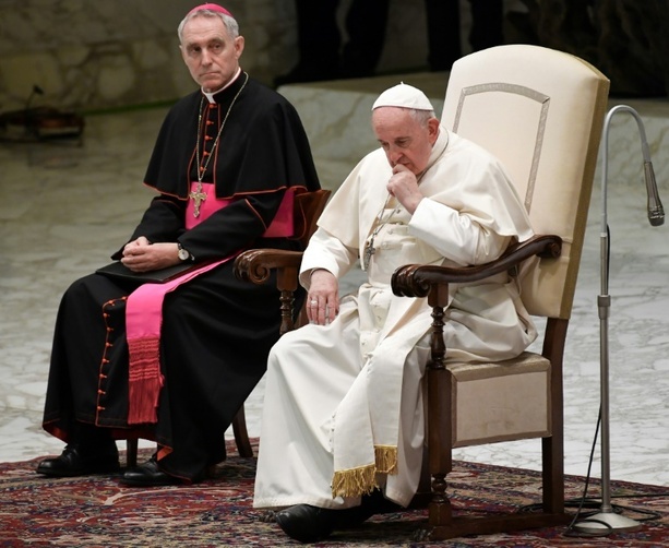 Bild vergrößern: Nach Ärger mit Papst Franziskus: Gänswein wird Botschafter im Baltikum