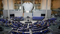 Scholz gibt Regierungserklärung zu EU- und Nato-Gipfeln im Bundestag ab