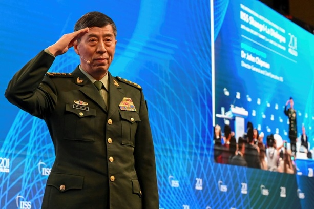 Bild vergrößern: Staatsfernsehen: Chinas Ex-Verteidigungsminister aus Kommunistischer Partei ausgeschlossen