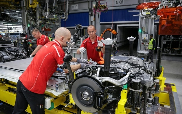 Bild vergrößern: Aufträge für Deutschlands Industrie auch im Mai gesunken