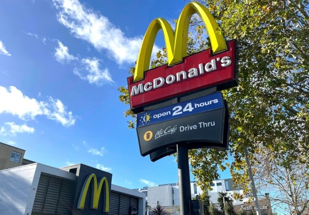 Bild vergrößern: Vogelgrippe in Australien: McDonald's begrenzt sein Frühstücksei-Angebot