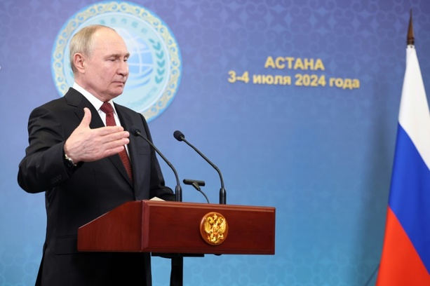 Bild vergrößern: Putin: Nehmen Trumps Äußerungen zu Beendigung von Ukraine-Konflikt ernst