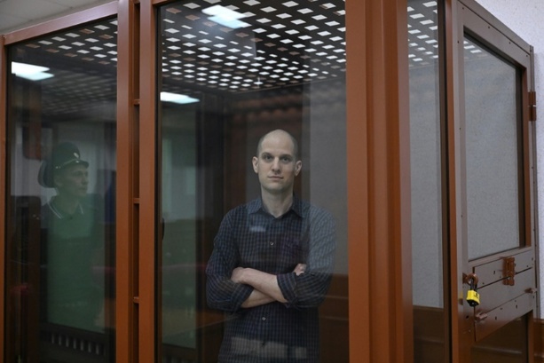 Bild vergrößern: Prozess gegen US-Journalisten Gershkovich in Russland wird Donnerstag fortgesetzt