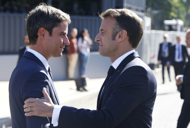 Bild vergrößern: Bisherige Regierung Frankreichs soll geschäftsführend im Amt bleiben