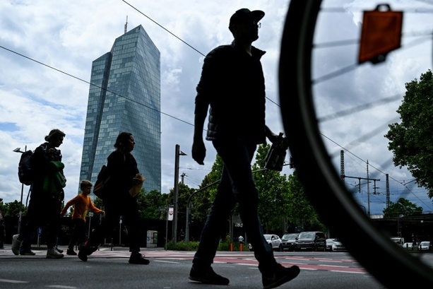 Bild vergrößern: EZB entscheidet über Leitzinsen im Euroraum