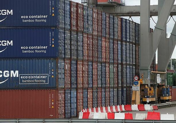 Bild vergrößern: Außenhandel mit osteuropäischen EU-Staaten deutlich gewachsen