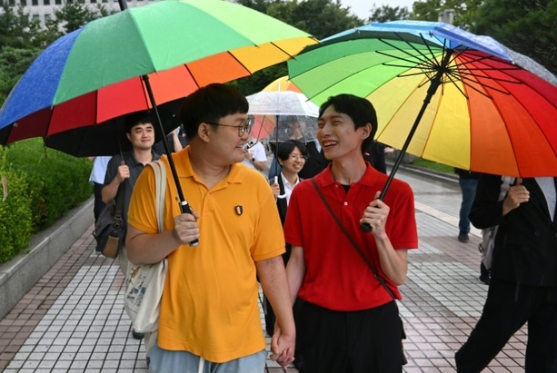 Bild vergrößern: Südkoreas Oberstes Gericht gesteht gleichgeschlechtlichen Paaren mehr Rechte zu