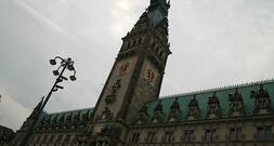 Kühne stellt Forderungen an Hamburg für Elbtower-Rettung