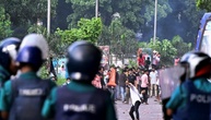 Unruhen in Bangladesch: Polizei verhängt Verbot aller politischen Kundgebungen