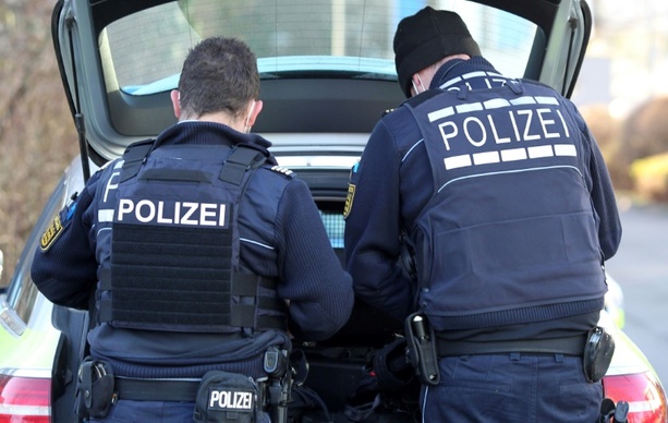 Bild vergrößern: Polizei in Baden-Württemberg verhindert erneut rechtsextremistisches Konzert
