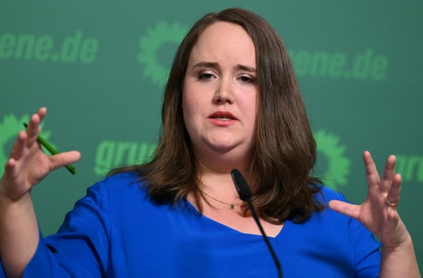 Bild vergrößern: Grünen-Chefin Lang führt Verluste bei Jungwählern auch auf Coronapandemie zurück