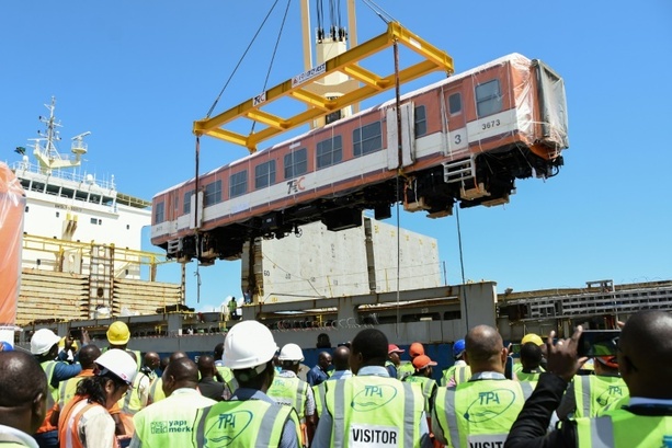 Bild vergrößern: Tansania startet elektrifizierte Bahnverbindung zwischen Daressalam und Dodoma