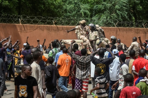 Bild vergrößern: Aktivisten: Menschenrechte im Niger seit Staatsstreich im freien Fall