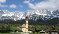 78-jähriger Deutscher stürzt bei Bergtour in Tirol 50 Meter in die Tiefe und stirbt