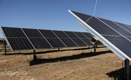 Starker Ausbau der Solarenergie - vor allem auf Freiflächen und Firmendächern