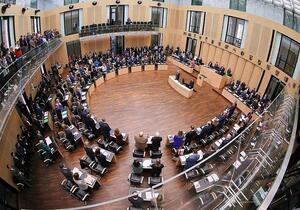 Dobrindt verspricht Zustimmung Bayerns zu Schuldenpaket im Bundesrat