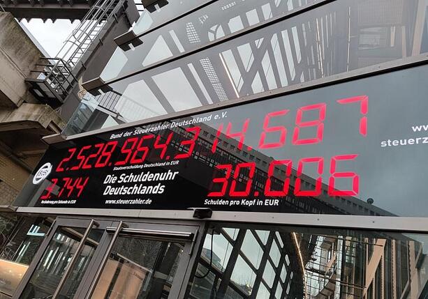 Bild vergr&ouml;&szlig;ern: Grüne sehen Schuldenpaket als Investition in funktionierenden Staat