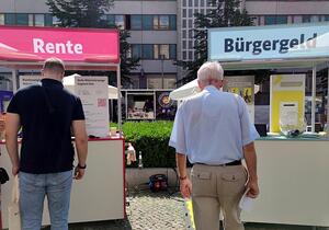 Merz will Sozialausgaben auf den Prüfstand stellen