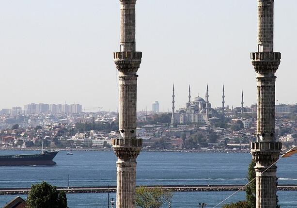 Bild vergrößern: Ukraine-Russland-Gespräche in Istanbul wohl erst am Freitag