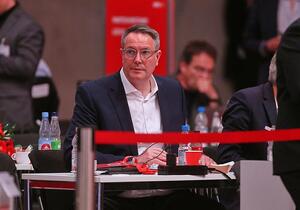 Schweitzer kritisiert CDU für Infragestellen der Stromsteuer-Pläne