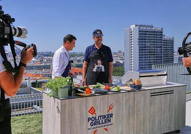 Bild vergr&ouml;&szlig;ern: Koalitionsausschuss: Söder wirbt für Stromsteuer-Senkung für alle