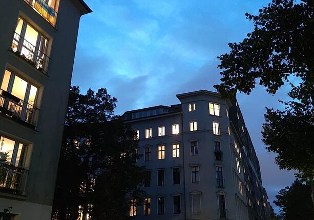 Bild vergr&ouml;&szlig;ern: Stromsteuer: Banaszak wirft Koalition Wortbruch vor