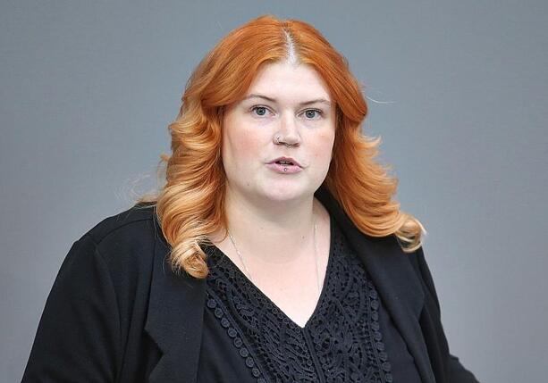 Bild vergr&ouml;&szlig;ern: Linke will zur Rentenfinanzierung Überreiche zur Kasse bitten