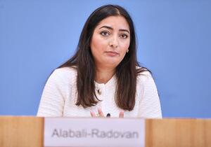 Entwicklungsministerin drängt auf Milliardärssteuer