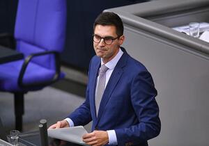 Regierungsfraktionen drängen auf Stromsteuersenkung für alle