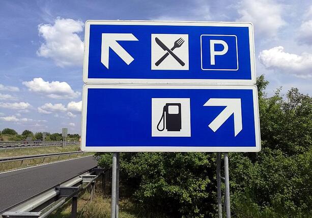 Bild vergr&ouml;&szlig;ern: Autobahn-Klos: Linke will Raststätten verstaatlichen