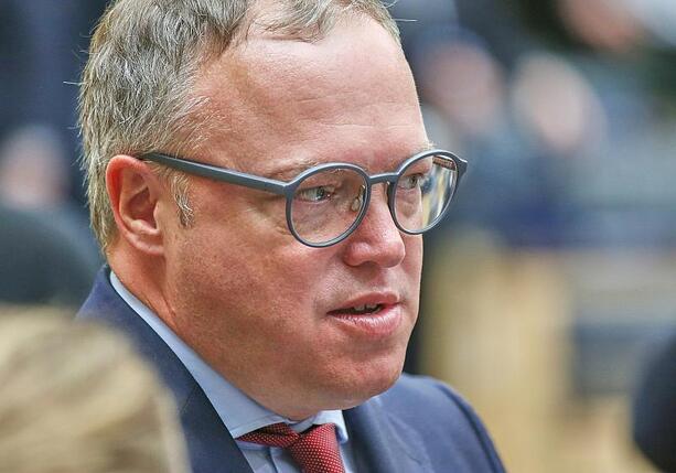 Bild vergr&ouml;&szlig;ern: Voigt will Umgang von Kindern mit Smartphones begrenzen