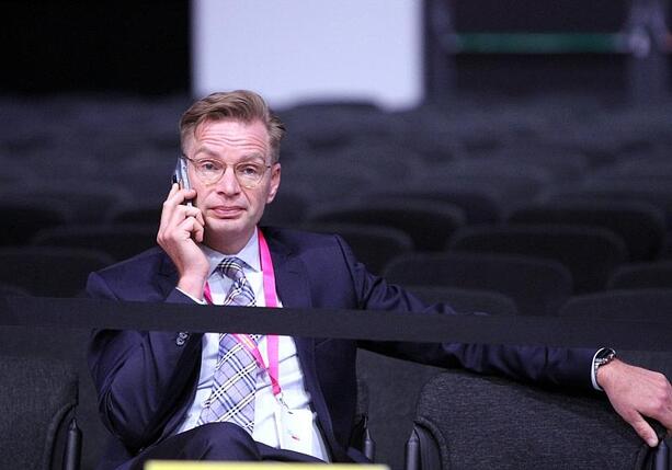 Bild vergr&ouml;&szlig;ern: Steuerzahlerbund will bei Beamten sparen