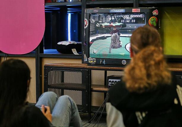 Bild vergr&ouml;&szlig;ern: Umfrage: Eltern geben rund 500 Euro für digitale Kinderzimmer aus