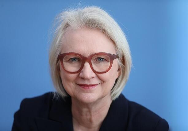 Bild vergrößern: Wirtschaftsweise lehnt Söders Vorstoß zur Erbschafsteuer ab Bild vergrößern: Wirtschaftsweise lehnt Söders Vorstoß zur Erbschafsteuer ab