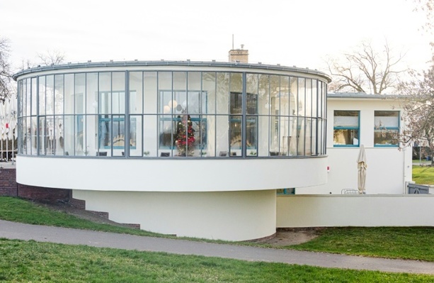 Bild vergrößern: 100. Jubiläum von Bauhaus in Dessau: Feierlichkeiten mit Festakt gestartet