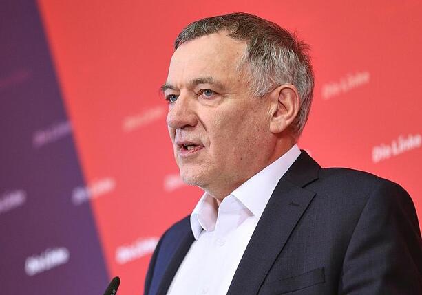 Bild vergrößern: Van Aken warnt vor französischen Verhältnissen in Deutschland