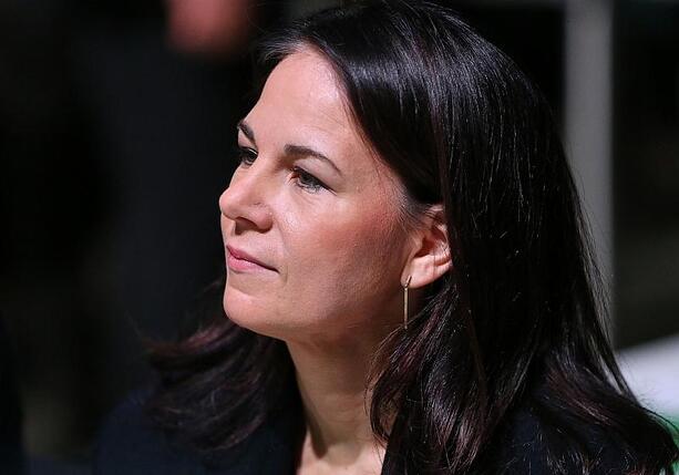 Bild vergrößern: Baerbock zur Präsidentin der UN-Generalversammlung vereidigt