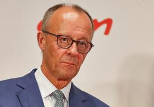 Bericht: Datenhändler verkaufen Handynummern von Merz und Ministern